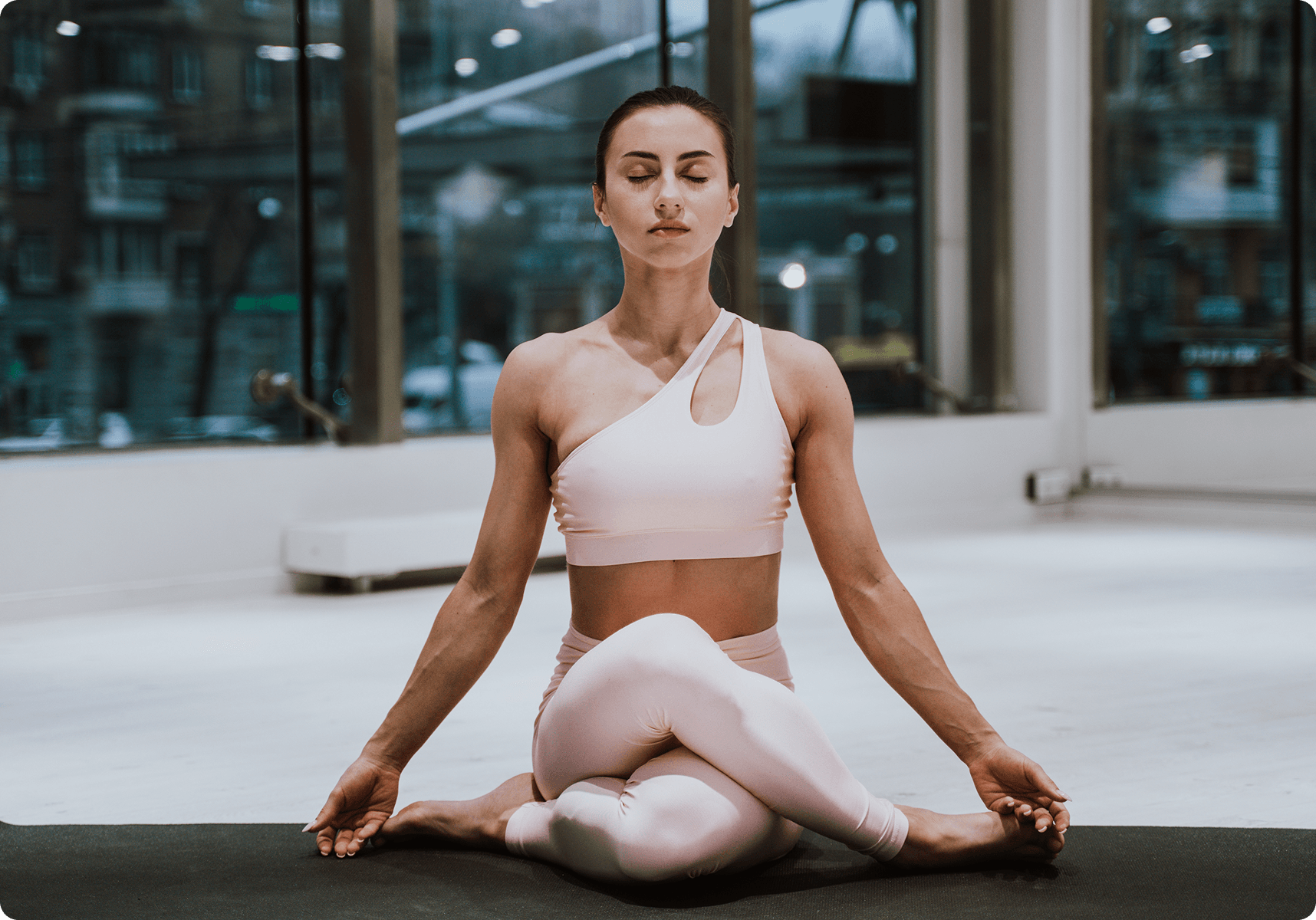 KIDS DAILY YOGA